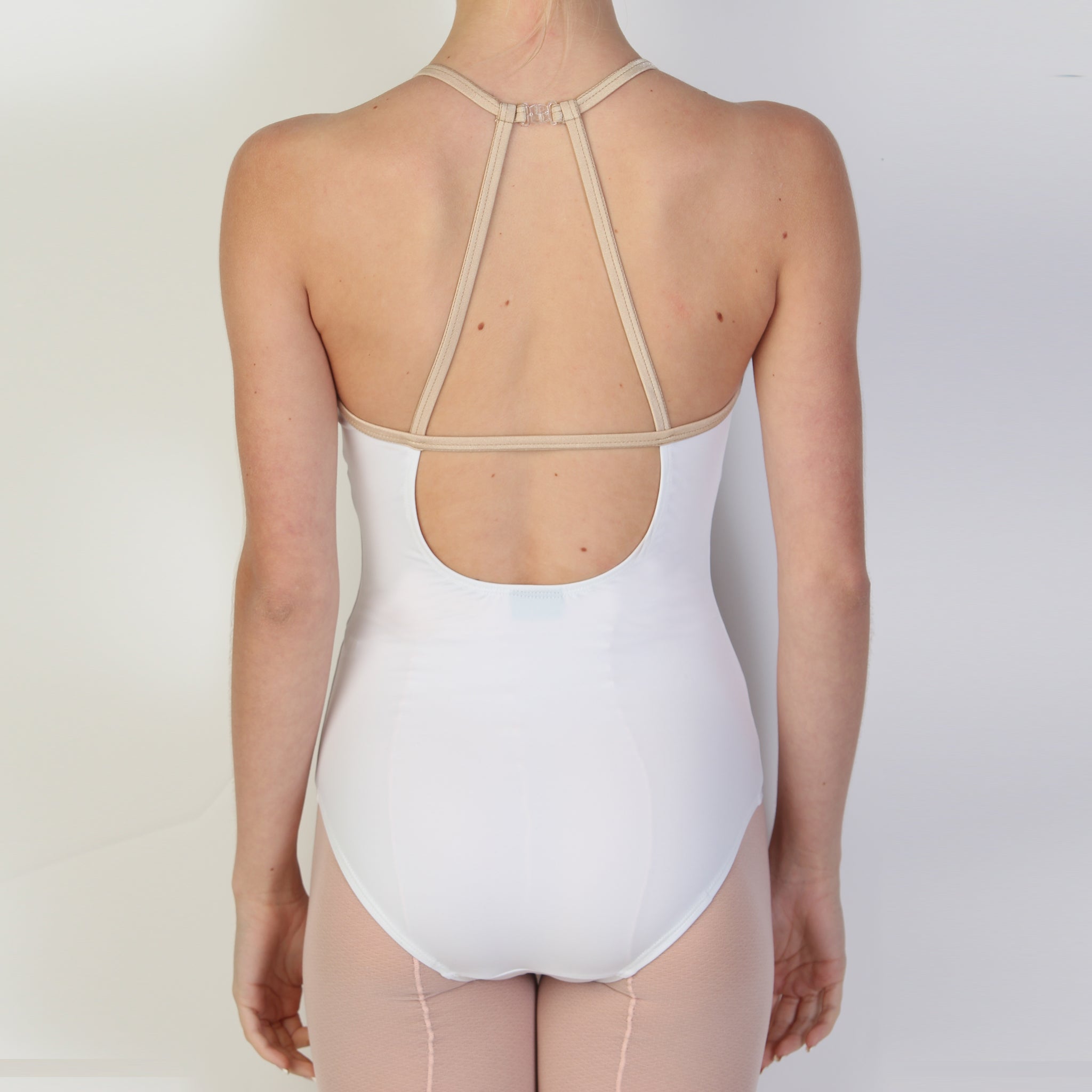 X Front: WHITE/NUDE